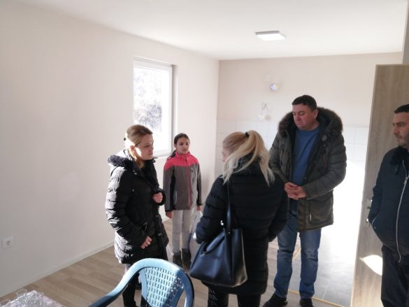 IMG-a3899d72232264c7075ff1d99cec0330-V