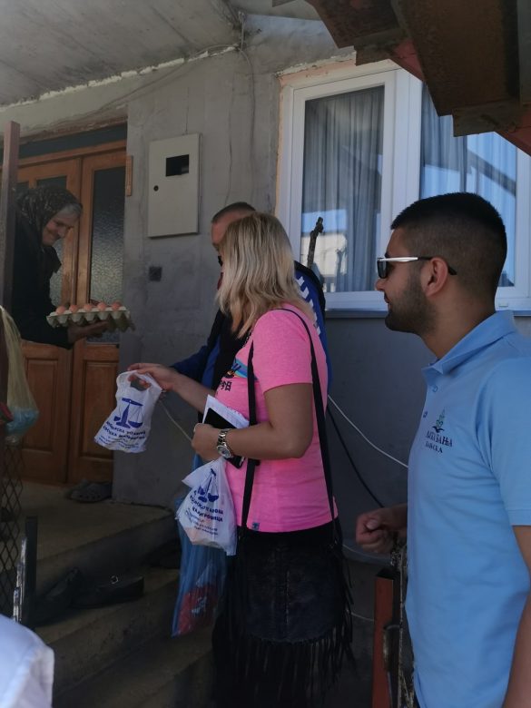 IMG-b9542fccd04a4114819745432cbe2aaa-V